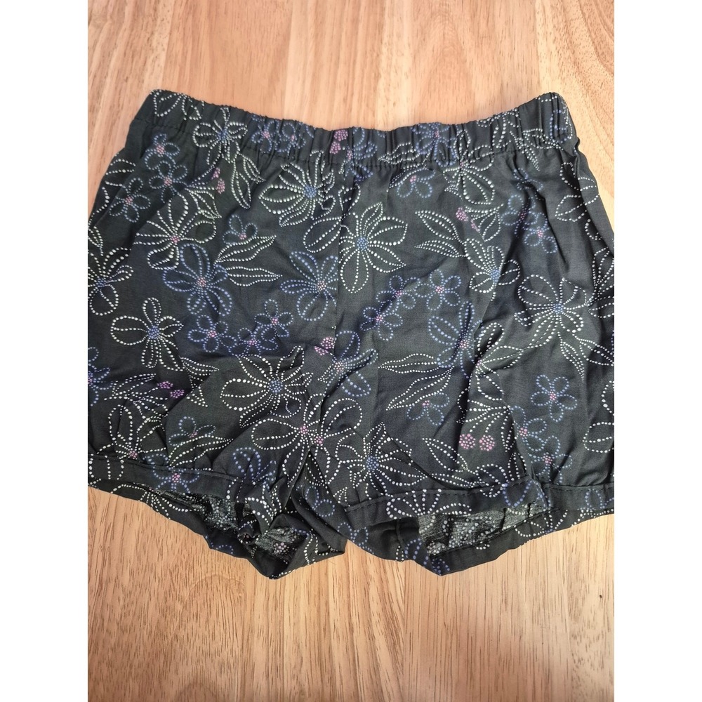 Carter's Shorts Girls Size 5T Black Floral Thin Summer Spring Bottoms 8242